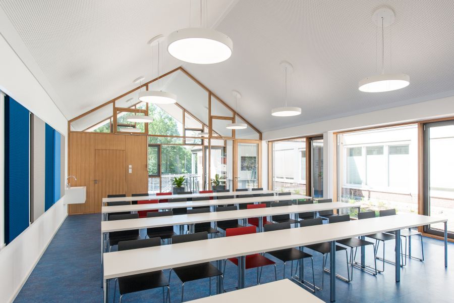 Innenansicht vom Blauen Klassenzimmer