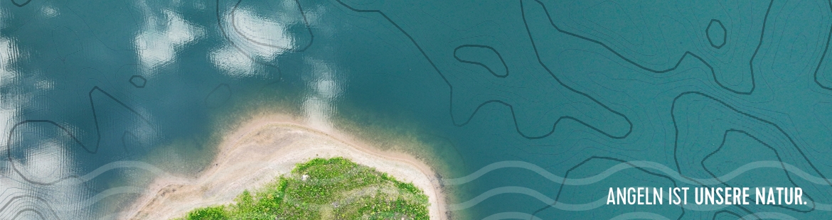 Luftbild eines Sees mit integrierten Tiefenlinien